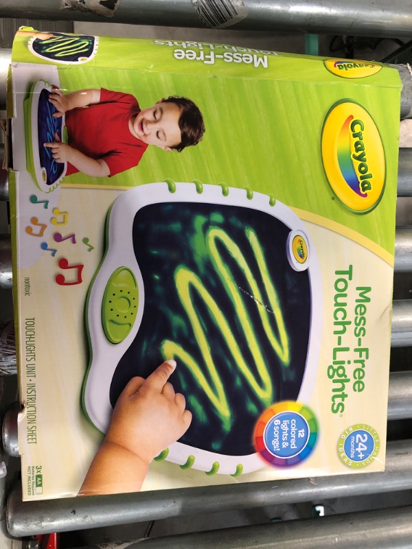 Photo 4 of Crayola Mess Free Touch Lights Stage 2