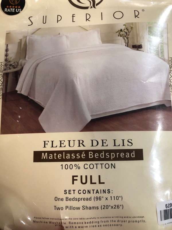 Photo 3 of  100% Cotton Medallion 3-Piece Bedspread Set - Full, 