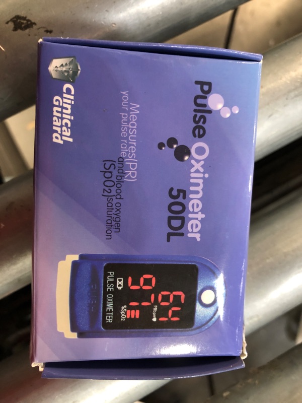 Photo 2 of Clinical Guard CMS-50DL SpO2 Pulse Oximeter Fingertip 