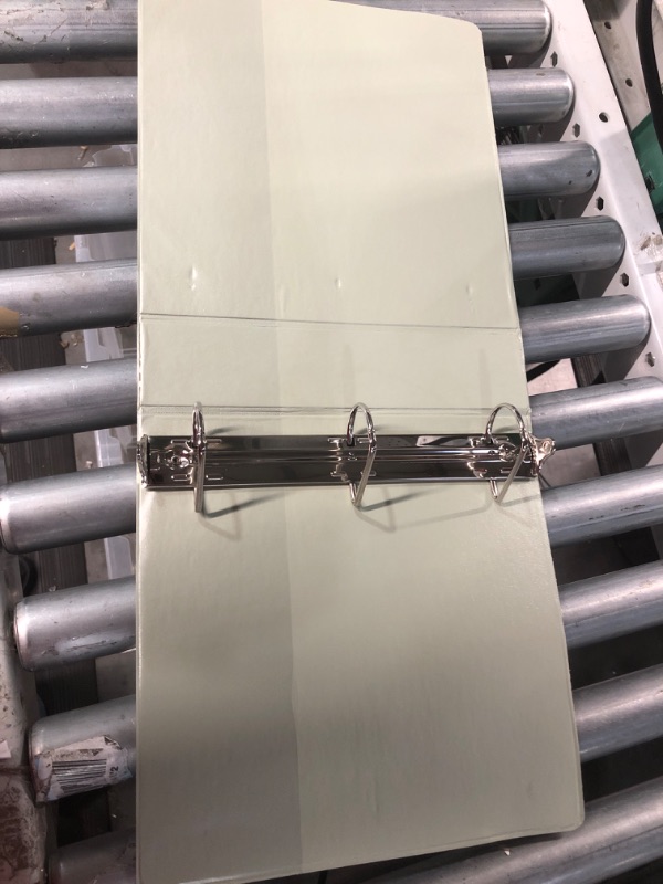 Photo 1 of Avery Heavy-Duty View 3 Ring Binder, 3" 