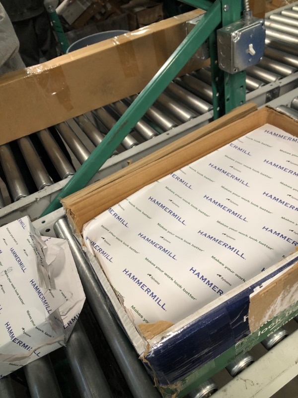 Photo 1 of Wholesale CASE of 10 - Hammermill Photo White Surface Color Copy Paper-Color Paper, 28 lb., 12"x18", 100 Bright, 500SH/RM, White