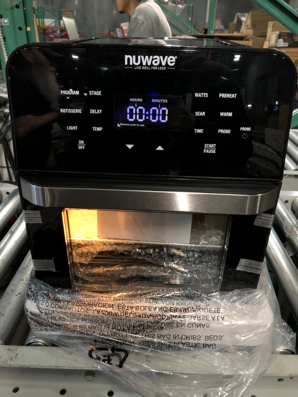 Photo 2 of ***POWERS ON - UNABLE TO TEST FURTHER***
NUWAVE Brio Air Fryer Smart Oven, 15.5-Qt X-Large Family Size