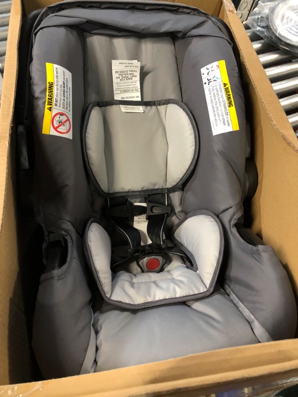 Photo 2 of **SEE NOTES**
Baby Trend EZ-Lift 35 PLUS Infant Car Seat, Ultra Grey
