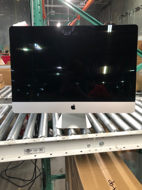 Photo 8 of Apple iMac MK462LL/A 27-inch Desktop Intel 5K Display 16GB Ram | 1TB Hard Drive (Renewed), Mac OS X