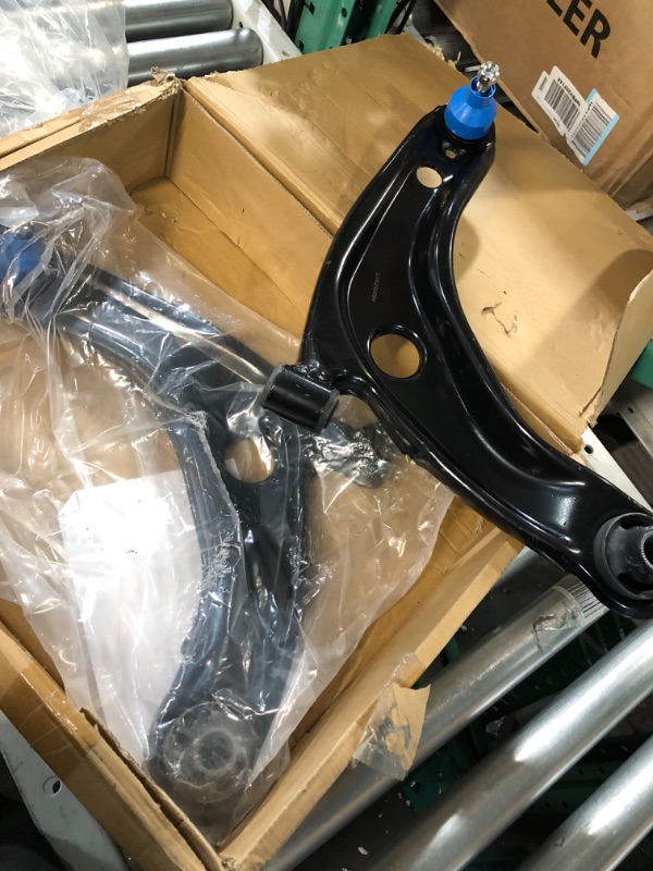 Photo 1 of A-Premium 2 x Front Lower Control Arm, with Ball Joint & Bushing, Compatible with Toyota Prius C 2012-2019, Yaris 2006-2018, Scion xD 2008-2014, Replace # K620572, K620573