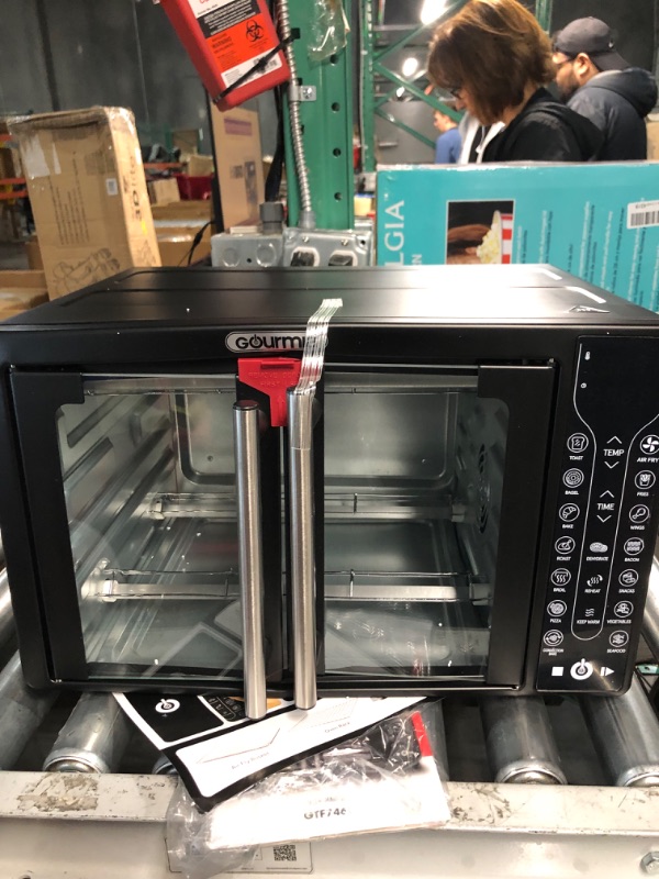 Photo 3 of **PARTS ONLY-SEE COMMENTS** Gourmia Toaster Oven Air Fryer Combo 17 cooking presets 1700W french door digital air fryer 