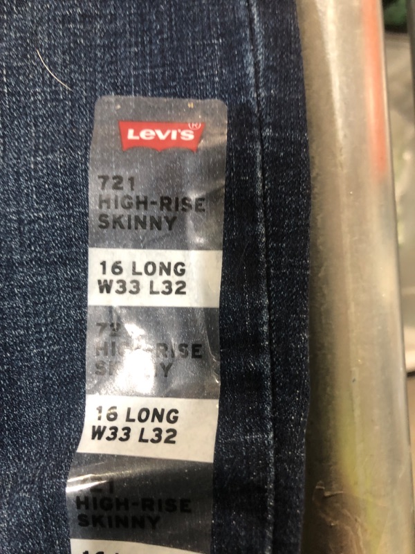 Photo 5 of Levi's Women's 721 High Rise Skinny Jeans, Blue Story, 33 (US 16) L **LOOK BRAND NEW**