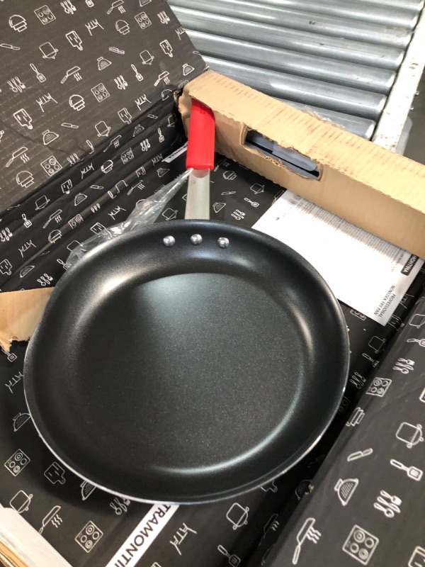 Photo 3 of ***DENT*** Tramontina Professional Fry Pans (12-inch)