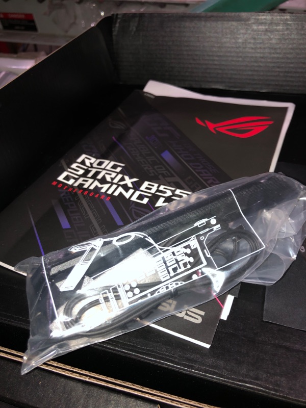 Photo 4 of Asus ROG Strix B550-F Gaming WiFi II AMD AM4 (3rd Gen Ryzen) ATX Gaming Motherboard 