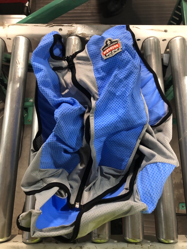 Photo 4 of Ergodyne Chill-Its 6667 Cooling Vest, Evaporative PVA Material -Blue  2XL