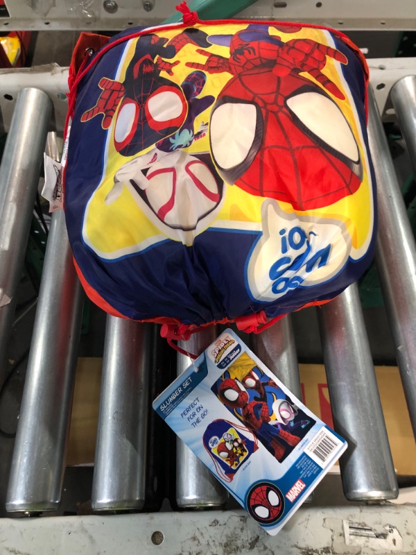 Photo 4 of 2 Piece Sling Bag and Sleeping Bag Set Spidey and His Amazing Friends 26"x46" *LOOKS NEW*