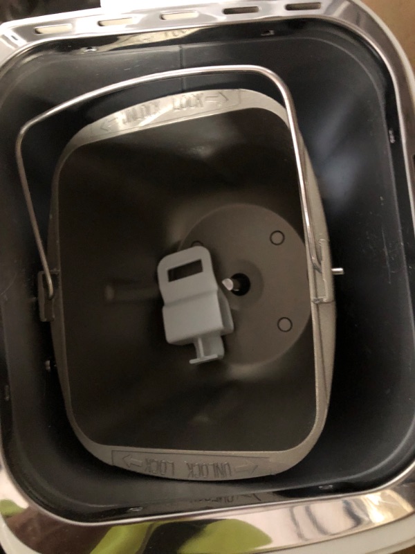 Photo 1 of **SEE NOTES**
Zojirushi BB-HAC10 Home Bakery 1-Pound-Loaf Programmable Mini Breadmaker