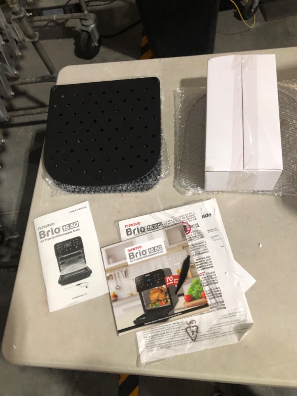 Photo 7 of **PARTS** *SEE NOTES* Brio Air Fryer Smart Oven, 15.5-Qt X-Large Family Size