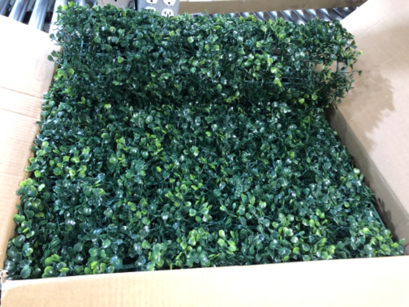 Photo 2 of **LOOKS NEW** Ticanros Grass Wall Panel 12 Pack 20"x20" Artificial Boxwood Hedge 