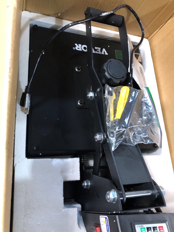 Photo 3 of *USED* VEVOR Heat Press, 15x15 Power Heat Press Machine, Fast Heating, Black 15x15 Black