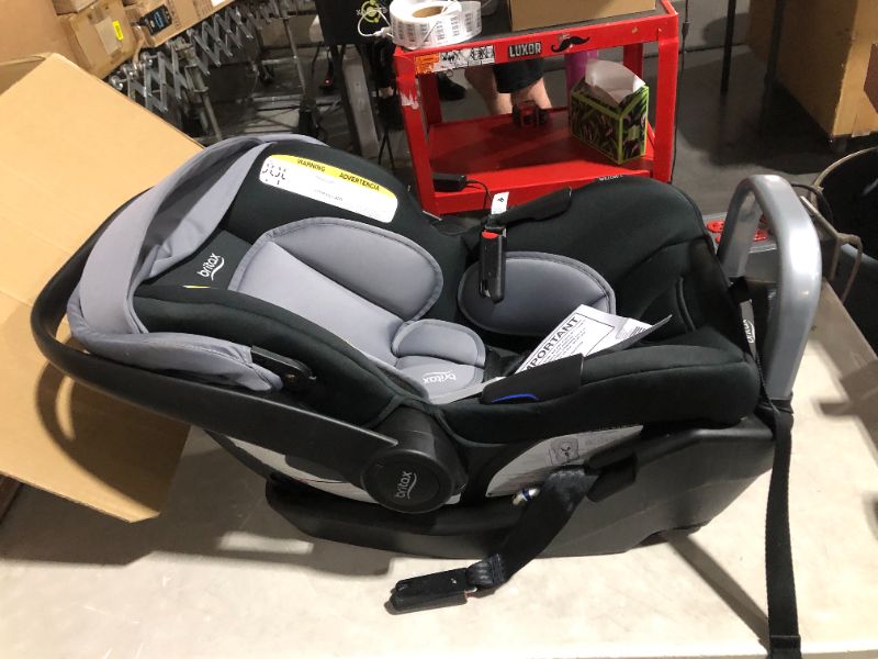 Photo 3 of Britax Willow S Infant Car Seat with Alpine Base, ClickTight Technology