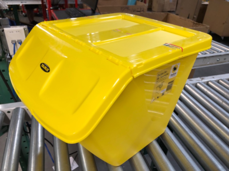 Photo 1 of **CRACKED CORNER, SEE PHOTO** Redmon 10 Gallon Stackable Shutter Bin 