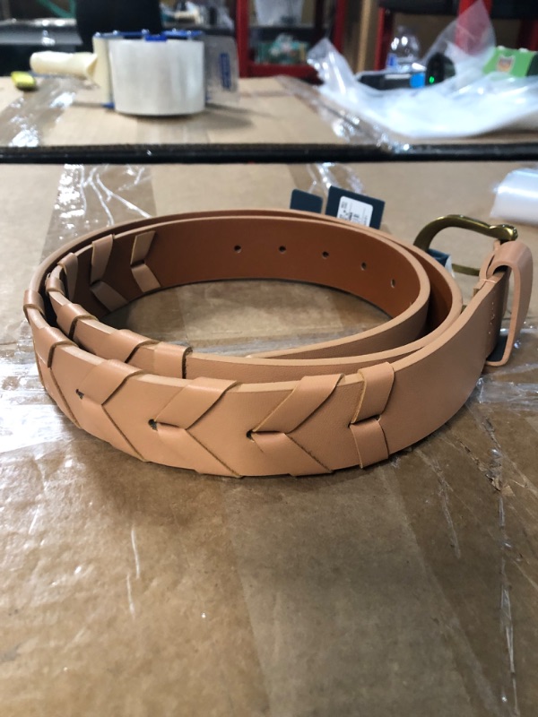 Photo 1 of * Large *
Women's Belt