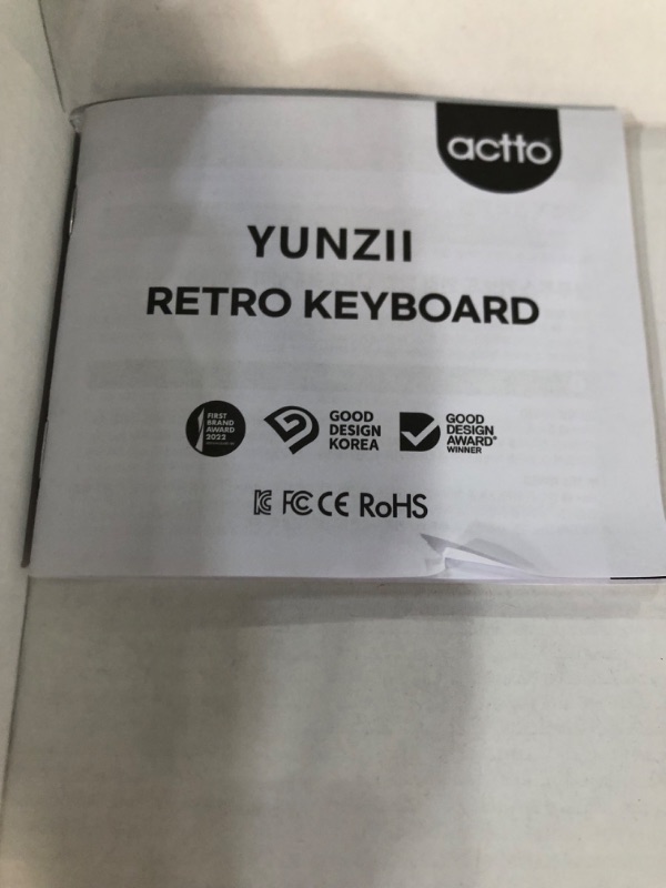 Photo 4 of YUNZII ACTTO B503 Wireless Typewriter Keyboard, Retro Bluetooth Keyboard with Integrated Stand for Multi-Device (B503, Ivory Butter) B503 Ivory Butter