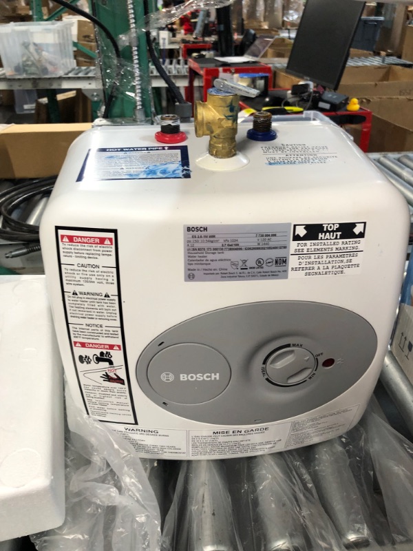 Photo 2 of *PREV USED*Bosch Electric Mini-Tank Water Heater Tronic 3000 T 2.5-Gallon (ES2.5)