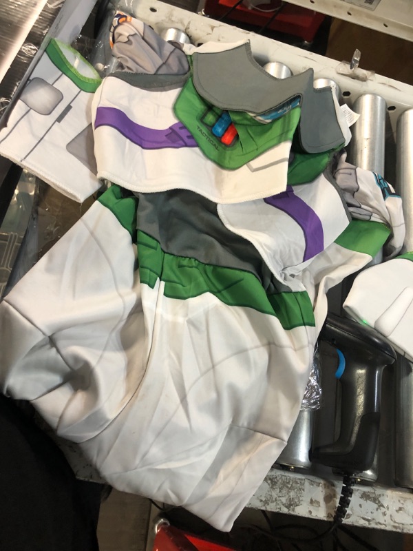 Photo 4 of Disguise Lightyear Child Space Ranger Classic Costume Small (4-6)