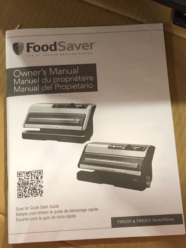 Photo 7 of * missing instructions *
FoodSaver Vacuum Sealer with Express Bag Maker, Built-In Handheld Sealer, and Bags and Roll Starter Kit - Black - FM5200