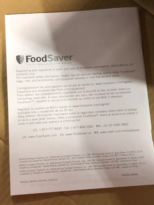 Photo 6 of * missing instructions *
FoodSaver Vacuum Sealer with Express Bag Maker, Built-In Handheld Sealer, and Bags and Roll Starter Kit - Black - FM5200