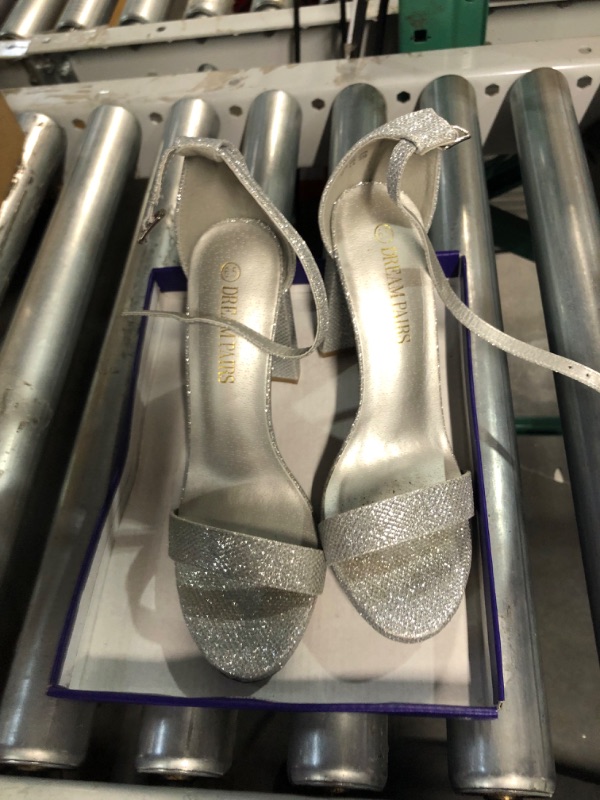Photo 1 of ***USED****
TOP Moda Hannah-1 Fashion Women's Ankle Strap High Heel Sandal Shoes 6.5 Silver