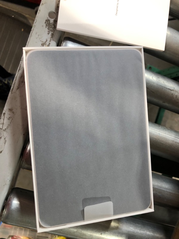 Photo 1 of Apple iPad Mini 5-256GB fully seal BRAND NEW
