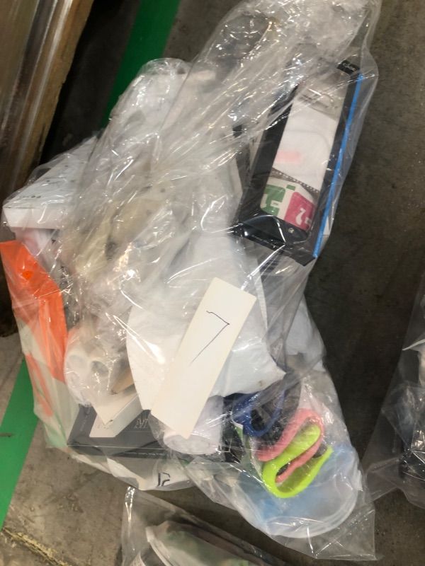 Photo 1 of 15 bundled items