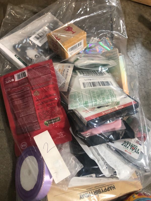 Photo 1 of 15 bundled items