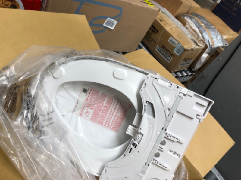 Photo 3 of (NEEDS REPAIR)TOTO SW3084#01 WASHLET C5 Electronic Bidet Toilet Seat with PREMIST and EWATER+ Wand Cleaning, Elongated, Cotton White
