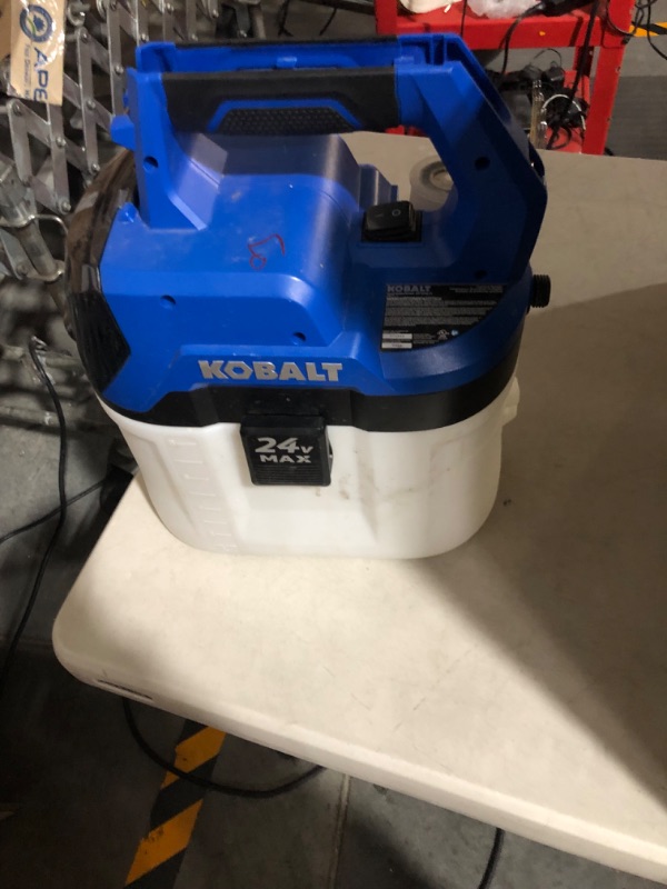 Photo 2 of **PARTS ONLY** Kobalt 2.11-gallon Plastic Handheld Sprayer
