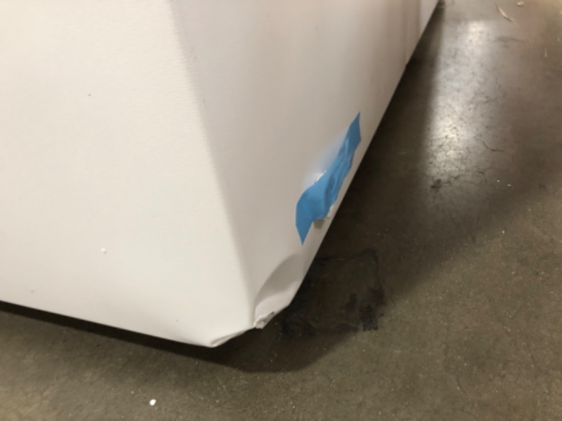 Photo 2 of MINOR DENTS
8.7 cu. ft. Manual Defrost Chest Freezer in White