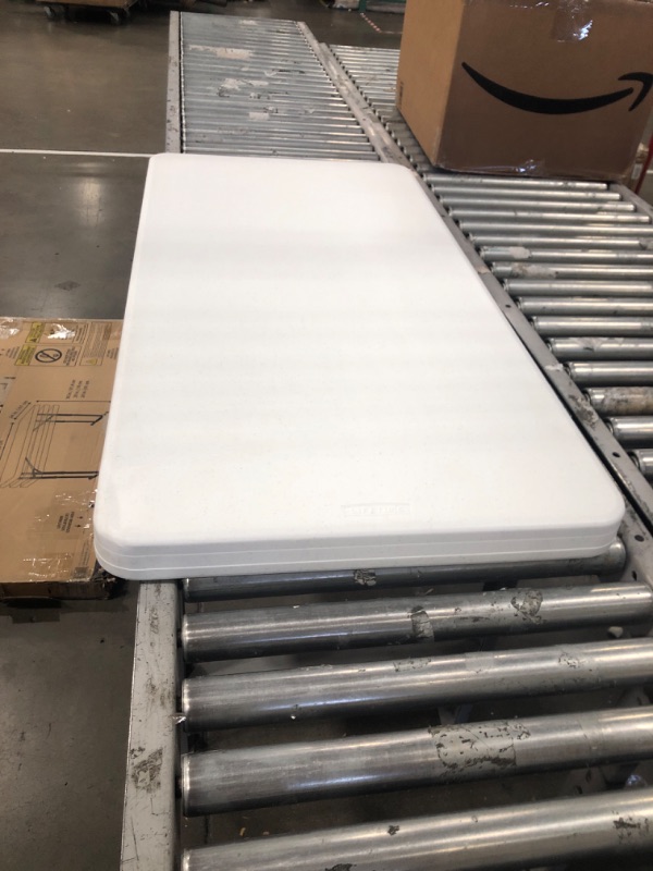 Photo 3 of **see notes**Lifetime 80160 Commercial Height Adjustable Folding Utility Table, 4 Feet, White Granite & Iceberg - 16511 Table Cover, Rectangle, 48inLx24inW,