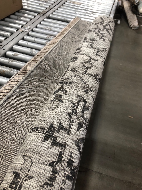 Photo 1 of 8 x 10 area rug black/white