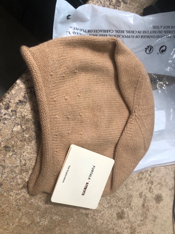 Photo 1 of FURTALK KNITTED HAT TAN 