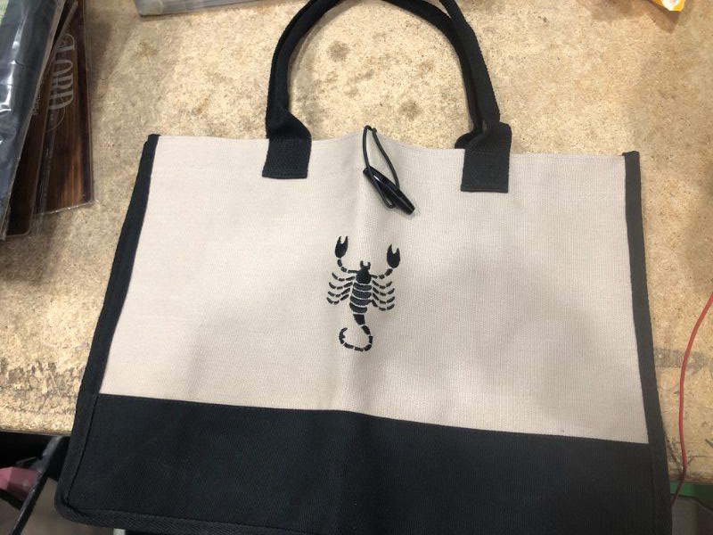 Photo 1 of ARICSEN EMBROIDERY TOTEBAG SCORPIO  