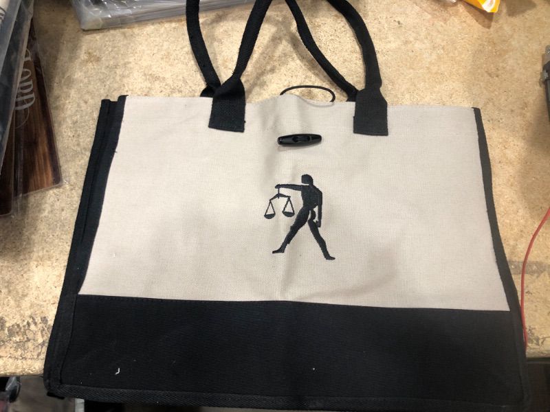 Photo 1 of ARICSEN EMBROIDERY TOTEBAG LIBRA  