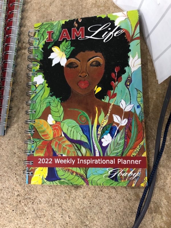 Photo 2 of Shades of Color 2022 African American Weekly Planner, I Am Life, 5.375 x 8.375 inches (IP30) I Am Life 2022