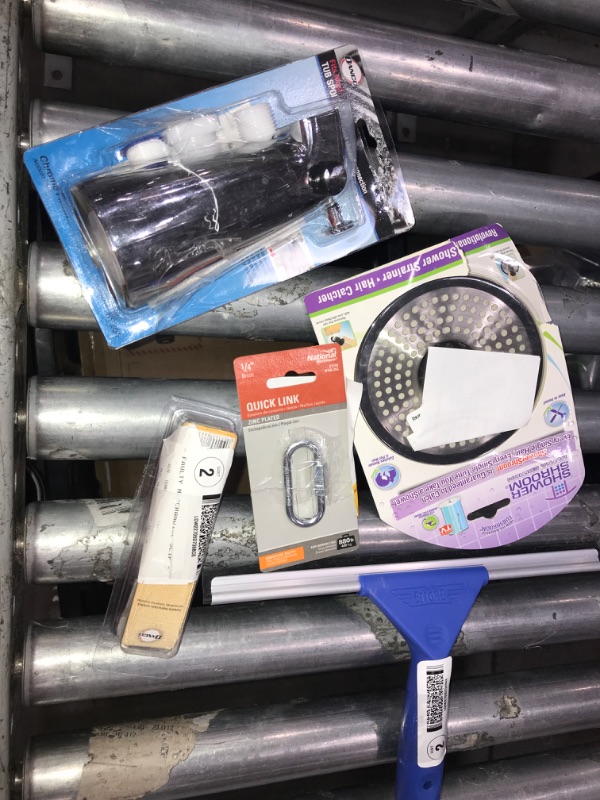 Photo 2 of 10 PIECE HOME APPLIANCES PRESSURE HOSE TIP, SQUEEGEE, TUB HEAD, LOCKING PLUG, ETC   