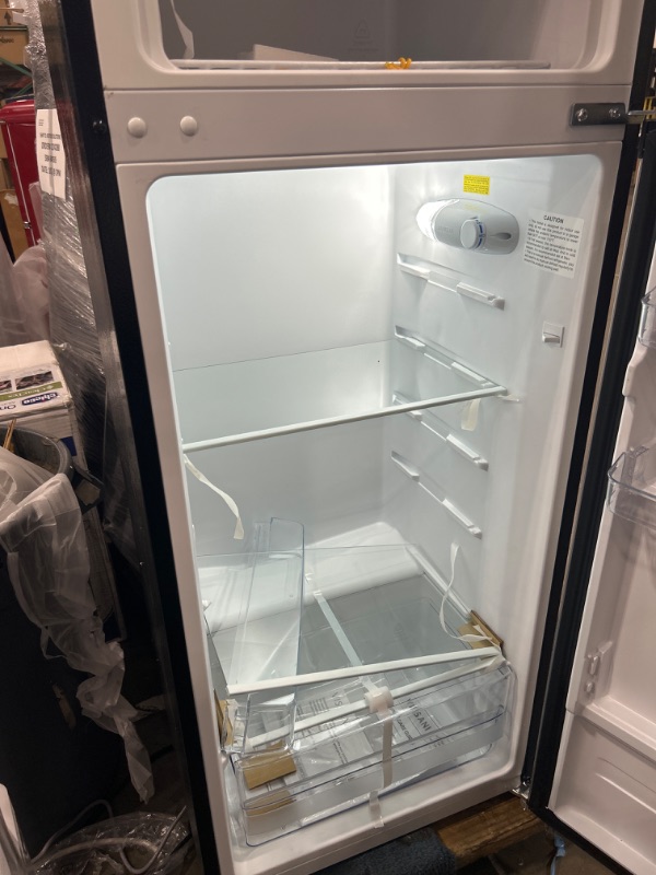 Photo 4 of 7.1 cu. ft. Top Freezer Refrigerator in Stainless Steel Look
