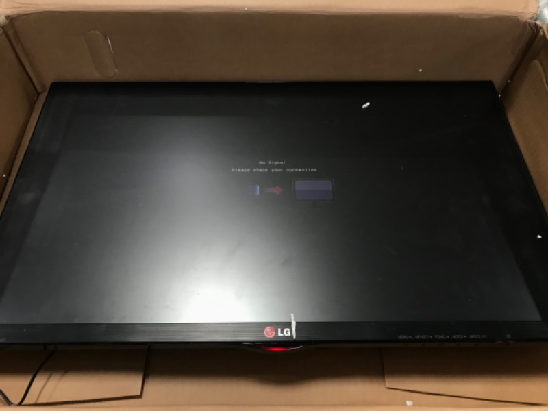 Photo 2 of LG Electronics EA63 27EA63V 27-Inch Screen LED-lit Monitor ****INCORRECT STAND ***

