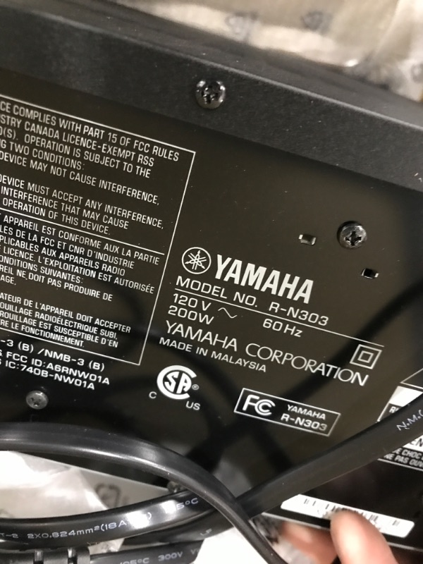 Photo 4 of YAMAHA R-N303BL Stereo Receiver with Wi-Fi, Bluetooth & Phono