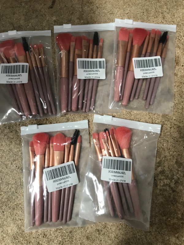 Photo 1 of 5PK- 8PCS MAKEUP BRUSHES MINI 