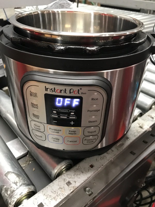 Photo 2 of *READ NOTES* Instant Pot Duo Mini 3-Quart Multi-Use Pressure Cooker