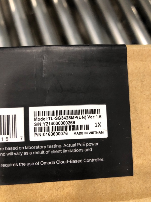 Photo 4 of JetStream 28-Port Gigabit L2 PoE
