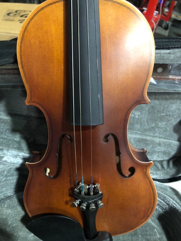 Photo 4 of * used item * see all images *
Eastar 1/2 Violin Set Half Size Fiddle EVA-3 Matte for Beginners with Hard Case, Rosin, Shoulder Rest, Bow