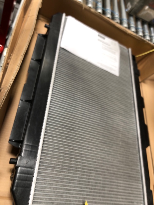 Photo 3 of Denso 221-3139 Radiator