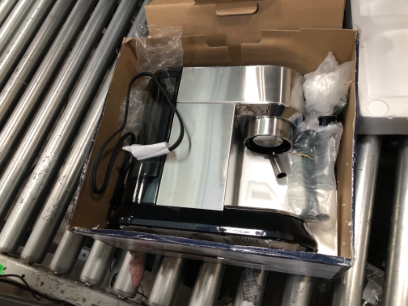 Photo 1 of **DOES NOT FUNCTION**De'Longhi Dedica EC680M, Espresso Machine, Coffee and Cappucino Maker with Milk Frother, Metal / Stainless, Compact Design 6 in Wide, Fit Mug Up to 5 in
